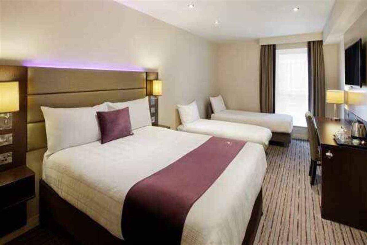 Premier Inn Oxford Botley South Hinksey Bagian luar foto
