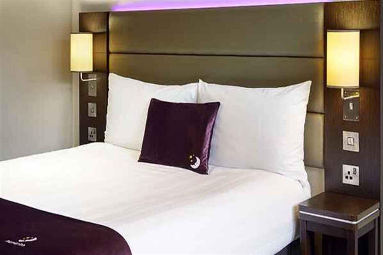 Premier Inn Oxford Botley South Hinksey Bagian luar foto