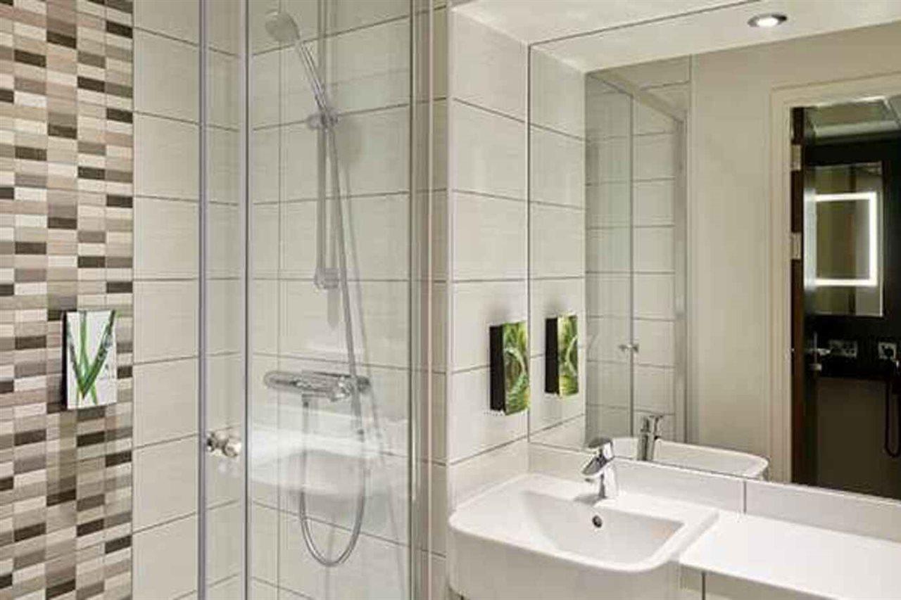 Premier Inn Oxford Botley South Hinksey Bagian luar foto